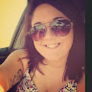 Meet your Posher, Leah